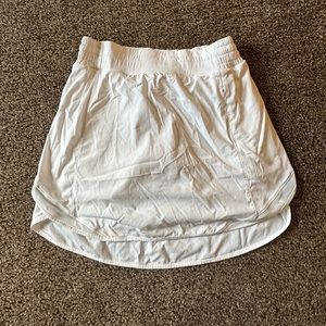 Lululemon Hotty Hot High-Rise Skirt